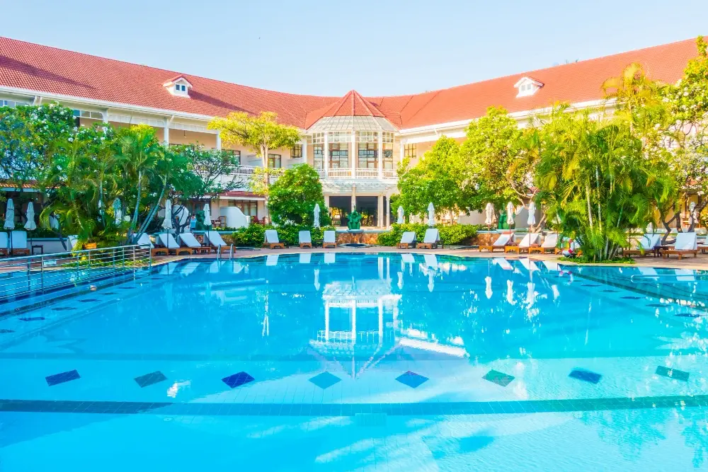 Luxurious Killarney Hotels with Swimming Pools You’ll Love 1 Killarney Hotels with Swimming Pools