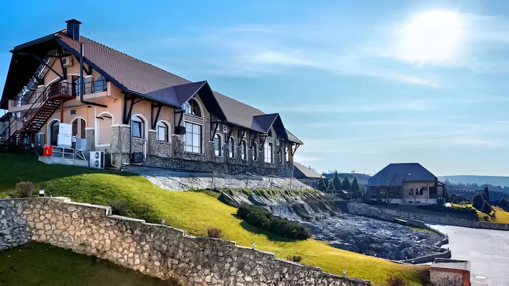 How to Get from Dublin to Glendalough Like a Pro: Insider Tips for a Perfect Trip 5 How to Get from Dublin to Glendalough